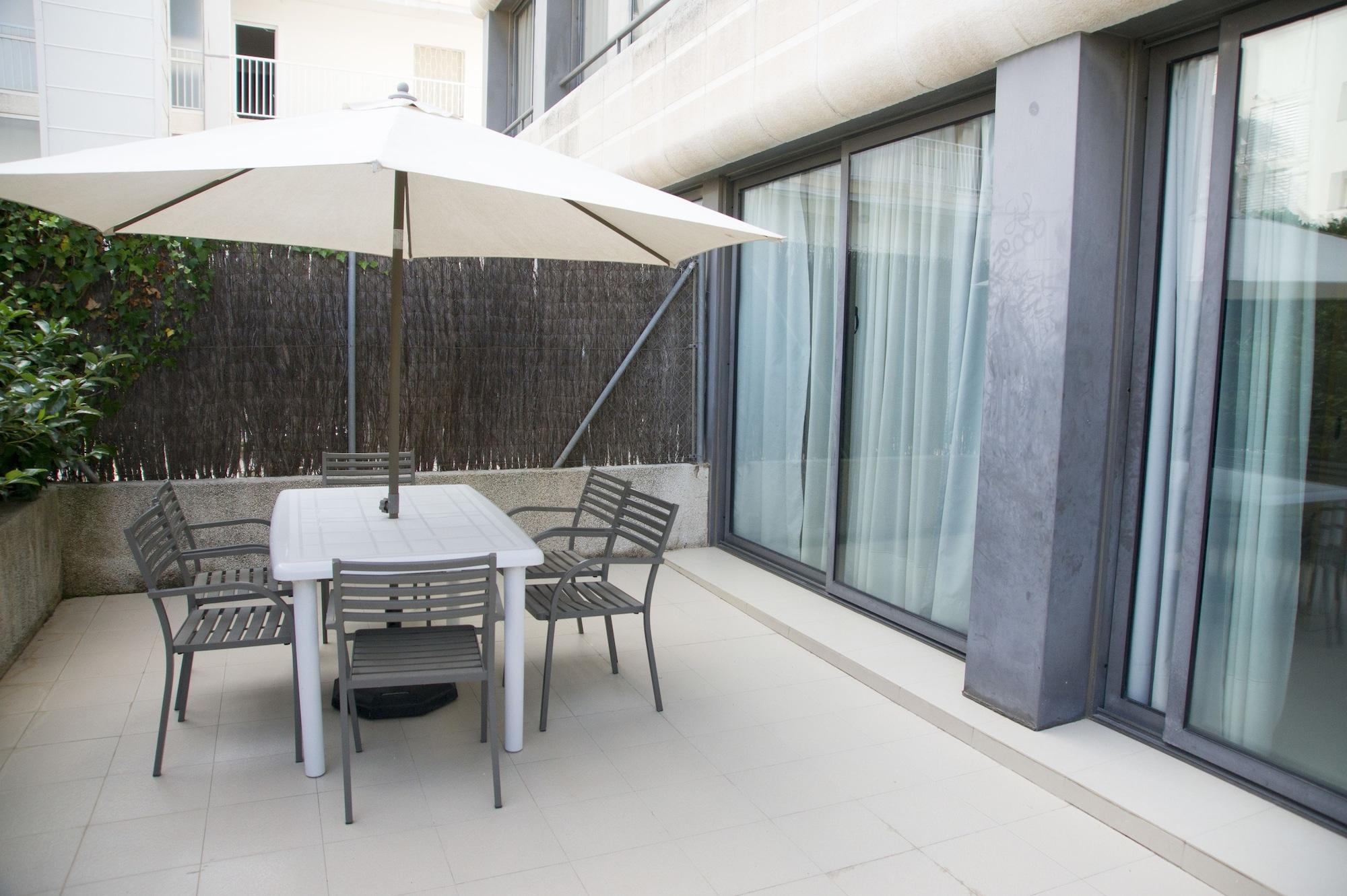 Atenea Park Suites & Apartments Vilanova i la Geltrú Eksteriør billede